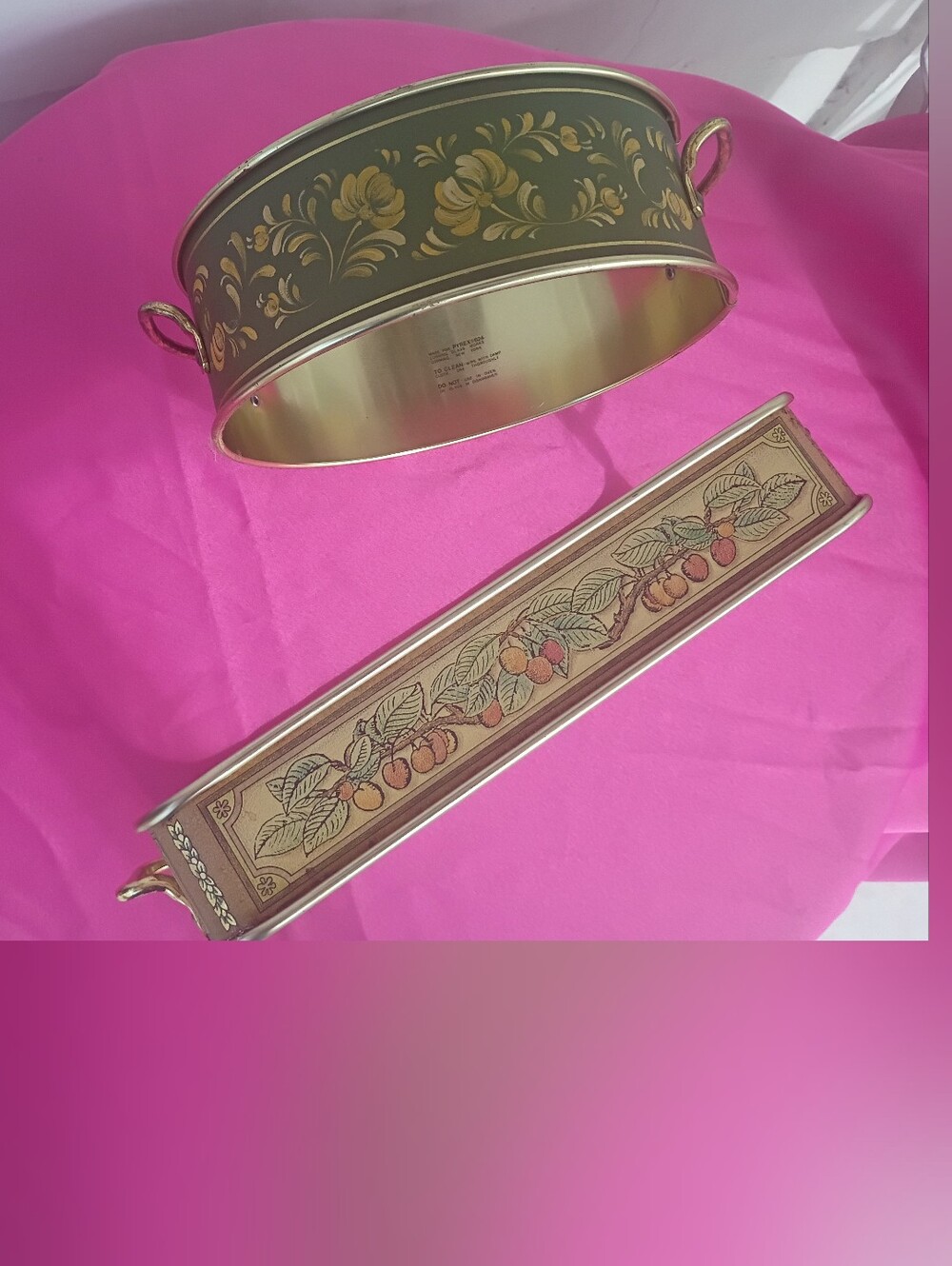Pyrex Vintage Metal Dish Holders